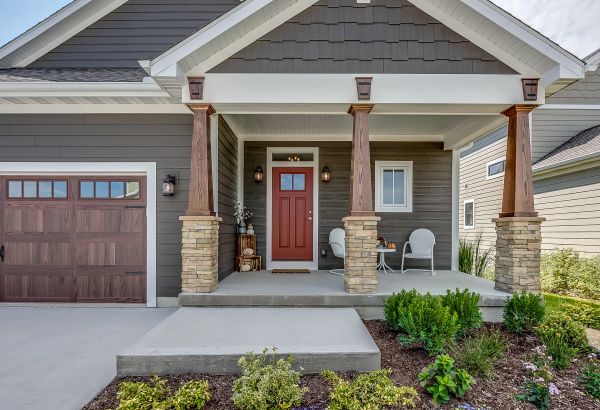 House Facade Repair in Brentwood